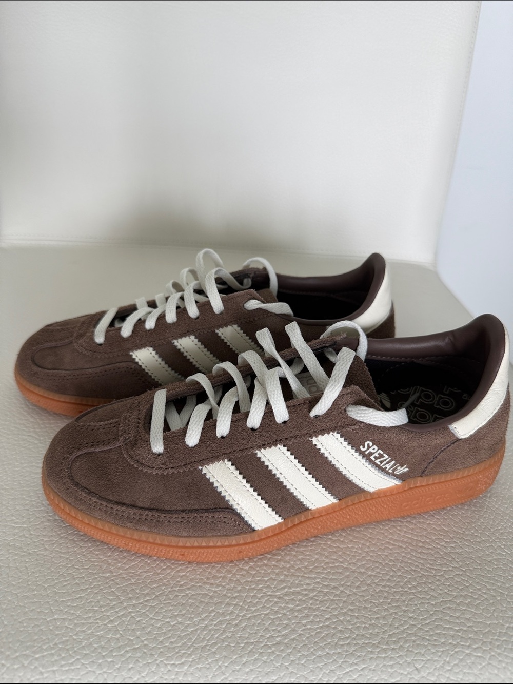 Adidas spezial sneakers